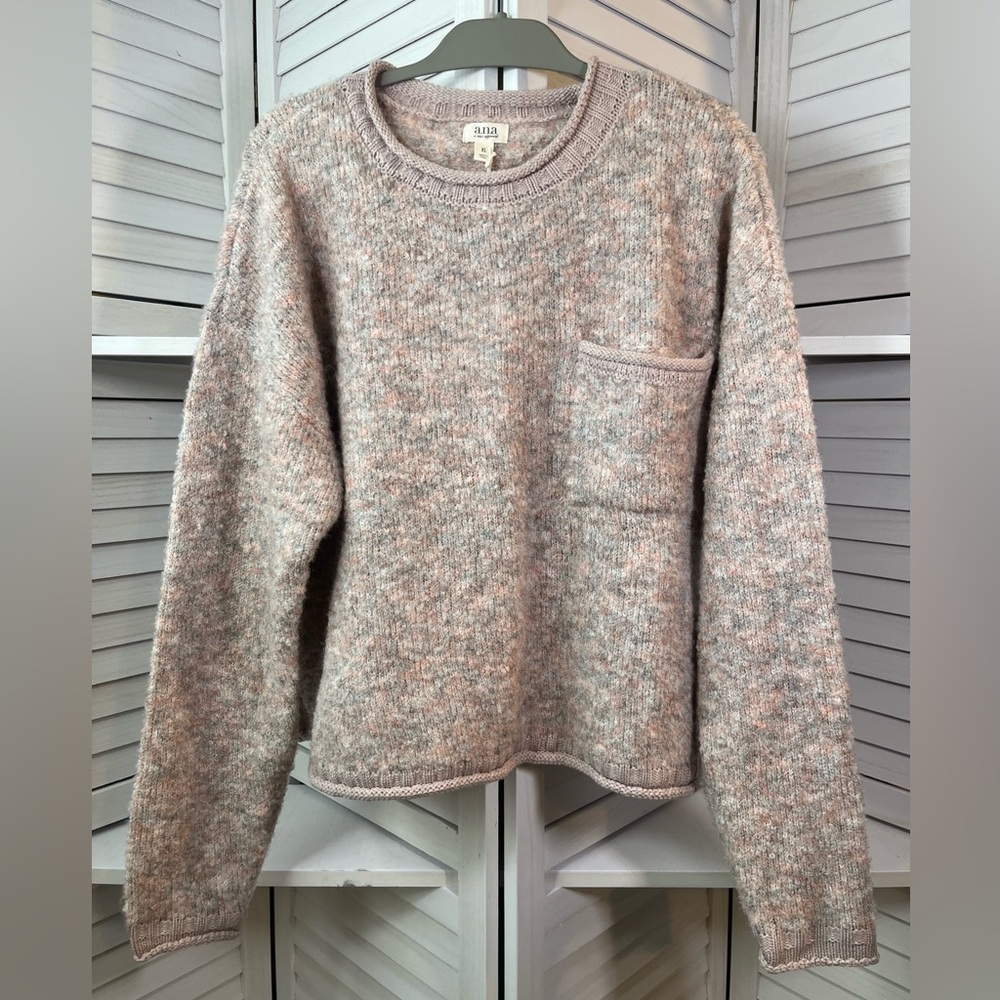 NEW a.n.a SWEATER